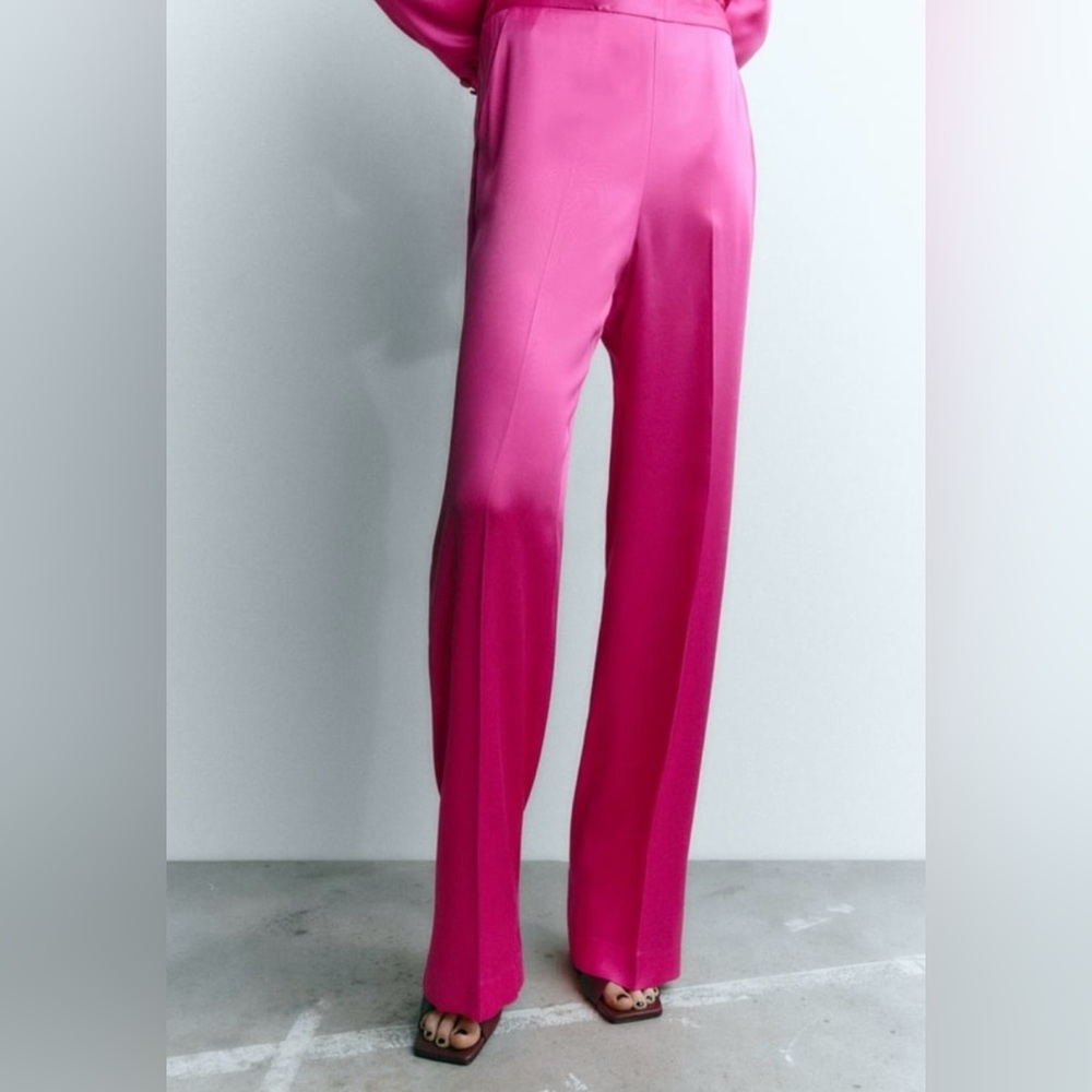 NWOT Zara satin effect trousers